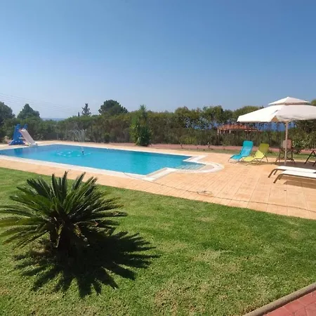 Kastro With Pool In Kyllini, Peloponnese *