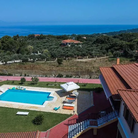 Villa Kastro With Pool In Kyllini, Peloponnese *
